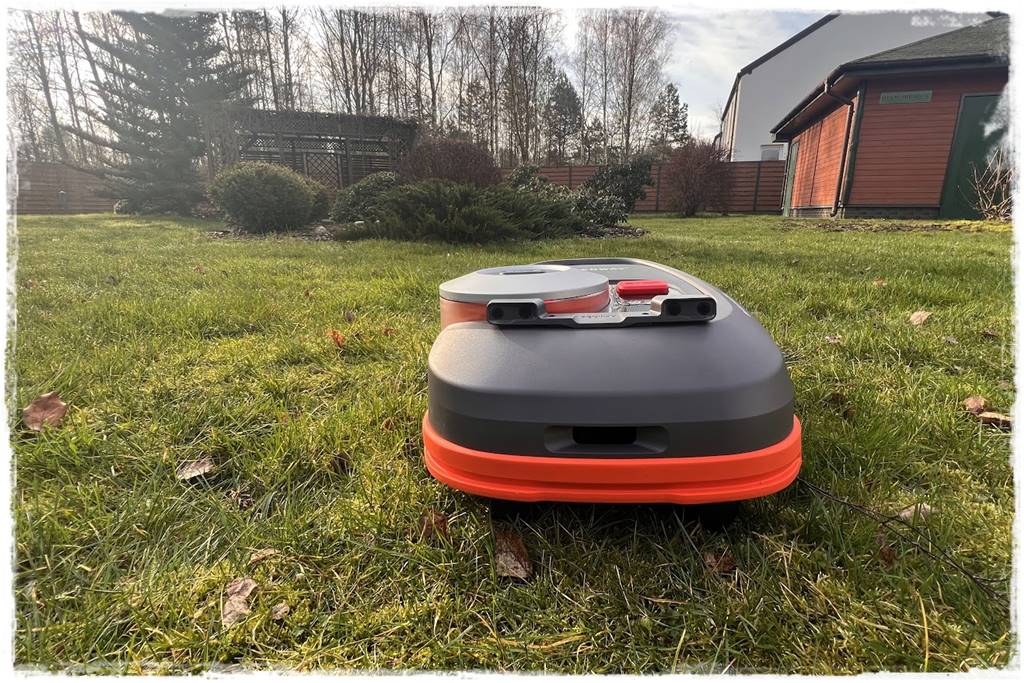 roboty koszące GPS RTK 16