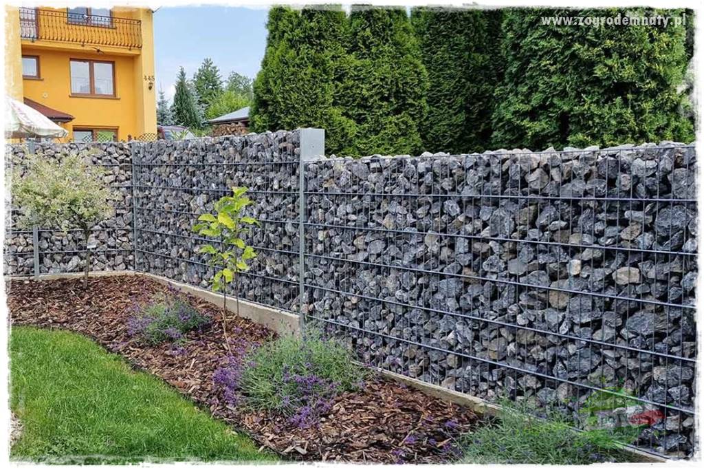 dekoracje ogrodowe z gabionów 38