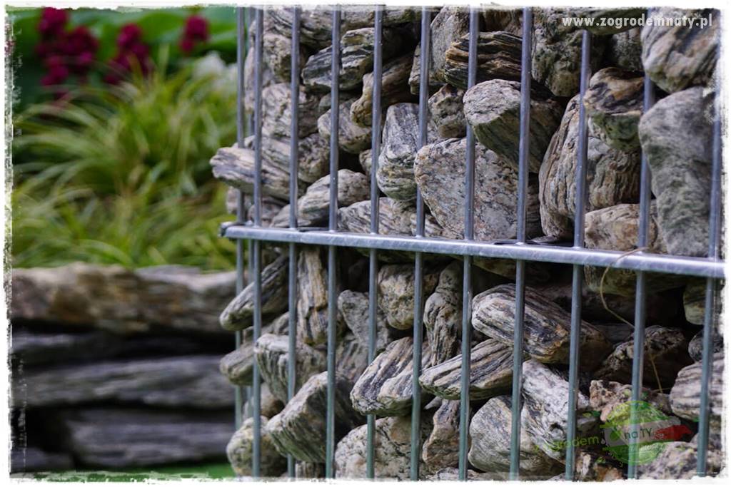 Jak wykorzystać gnejs w ogrodzie 11