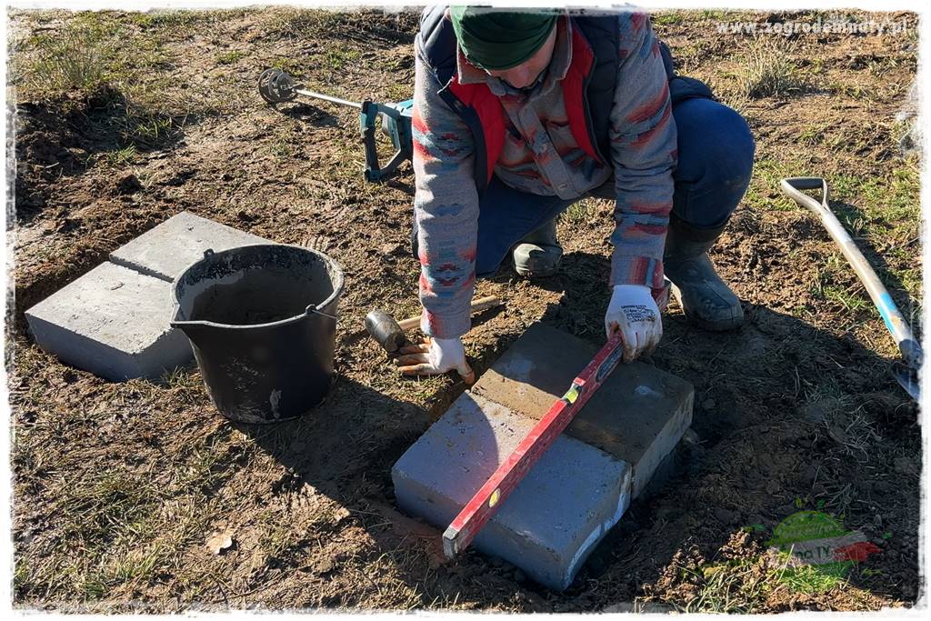 montaż pergoli ogrodowej 34