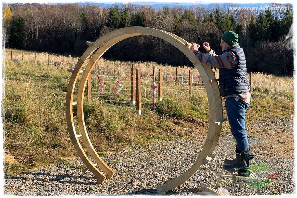 montaż pergoli ogrodowej 57