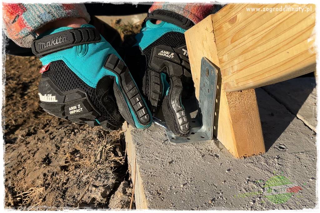 montaż pergoli ogrodowej 64