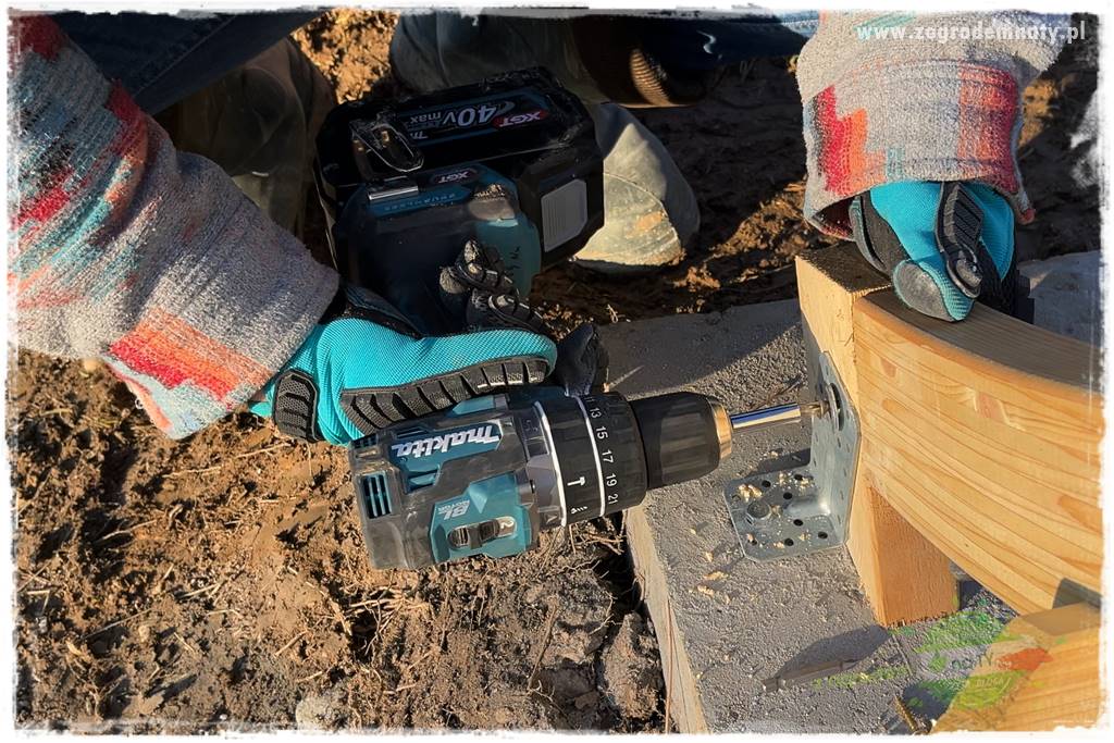 montaż pergoli ogrodowej 65