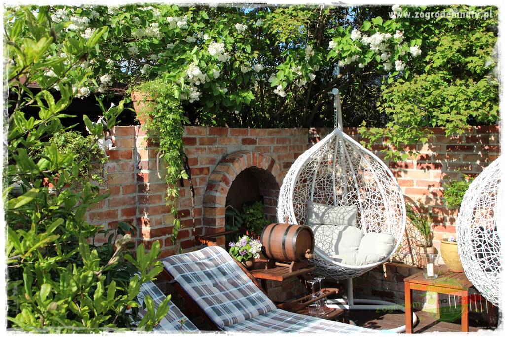 Zaciszne zakątki w ogrodzie 61