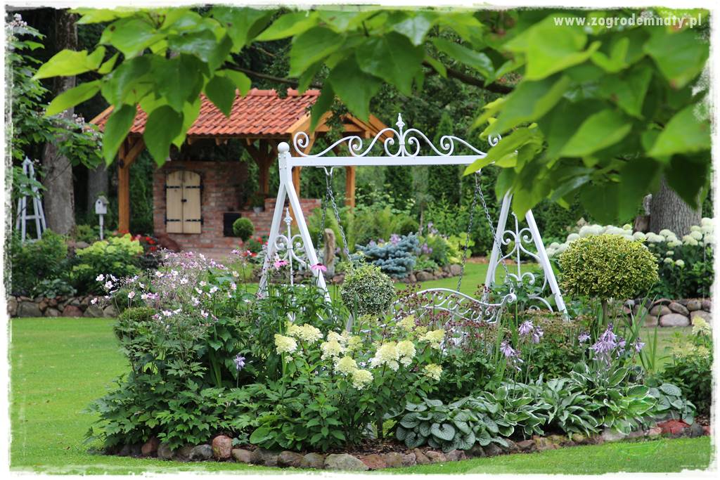 Zaciszne zakątki w ogrodzie 93